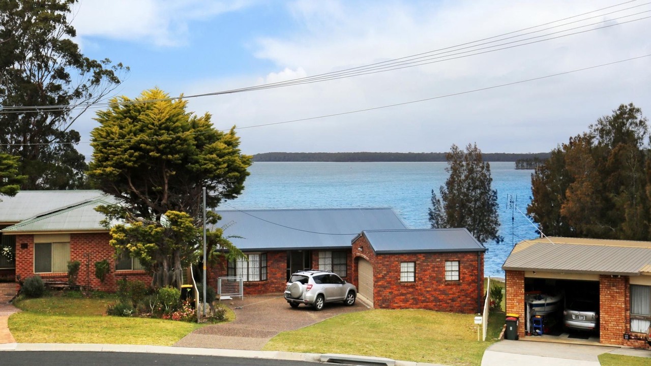 Photo of Outdoor in Basin View