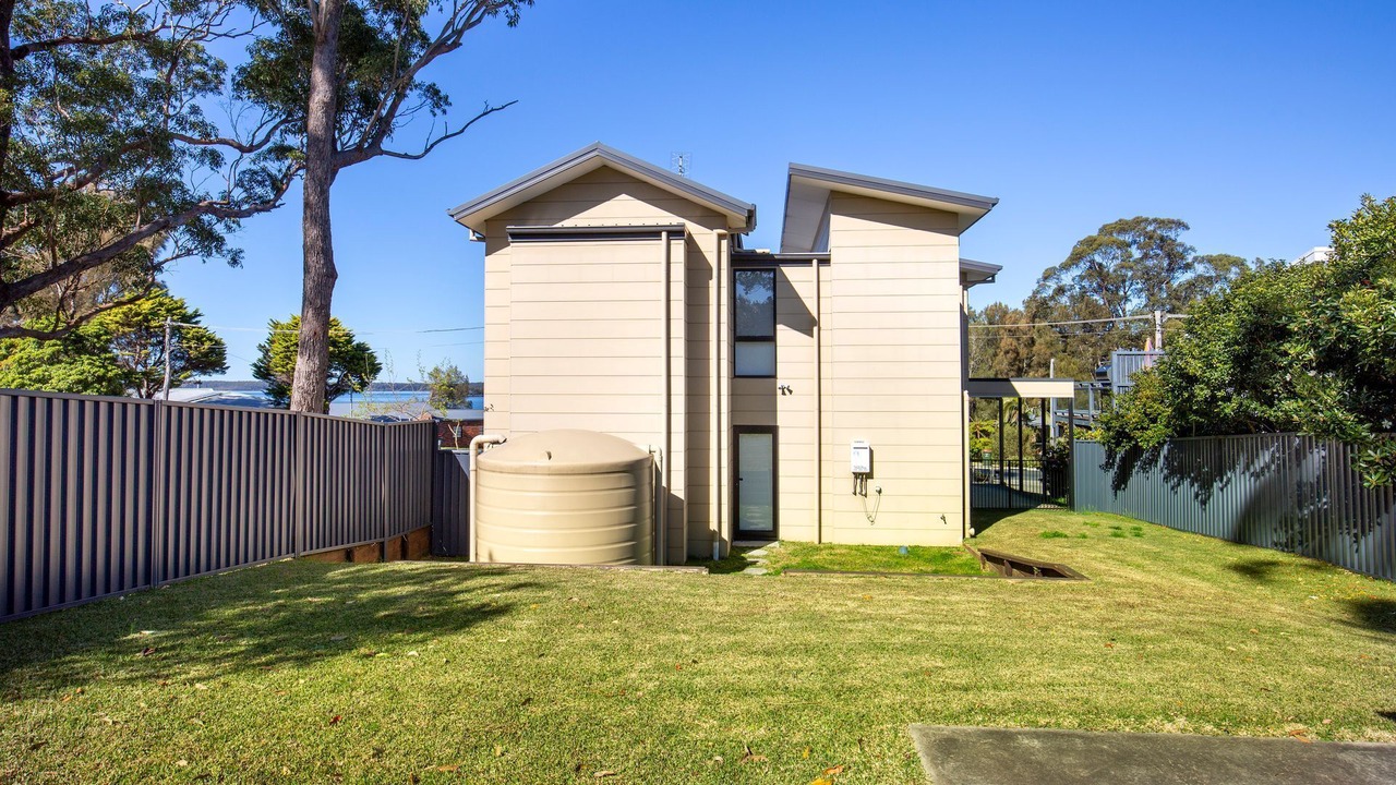 Photo of Outdoor in Basin View