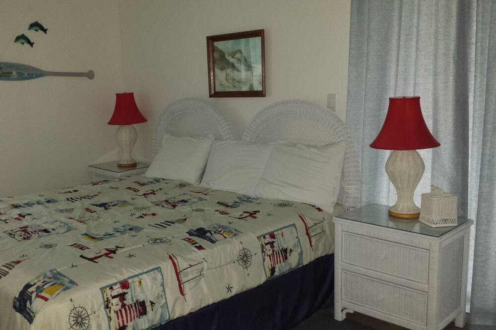 Photo of Bedroom in The Point