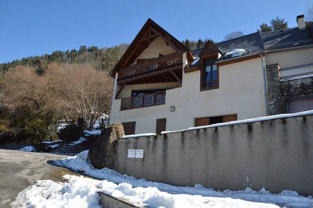 Photo of Outdoor in Camparan