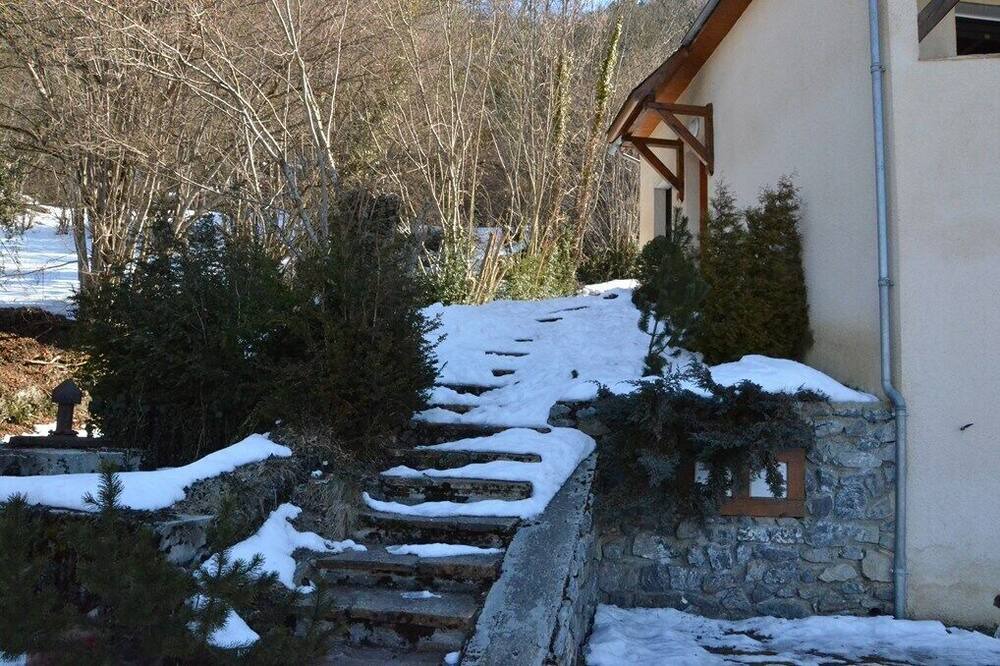 Photo of Outdoor in Camparan