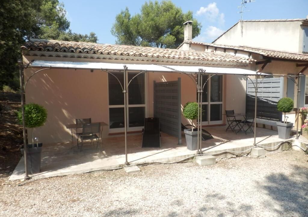 Photo of Outdoor in Lambesc