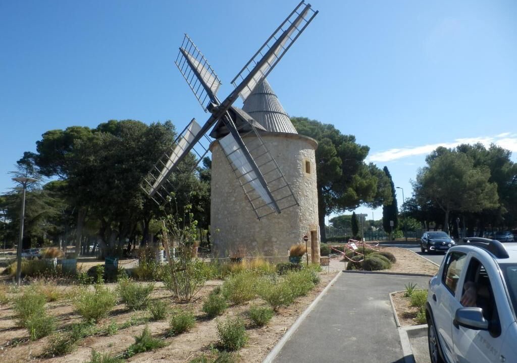 Photo of Outdoor in Lambesc