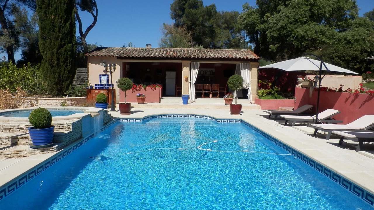 Photo of Outdoor in Lambesc