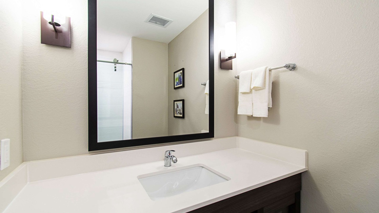 Photo of Bathroom in Humble