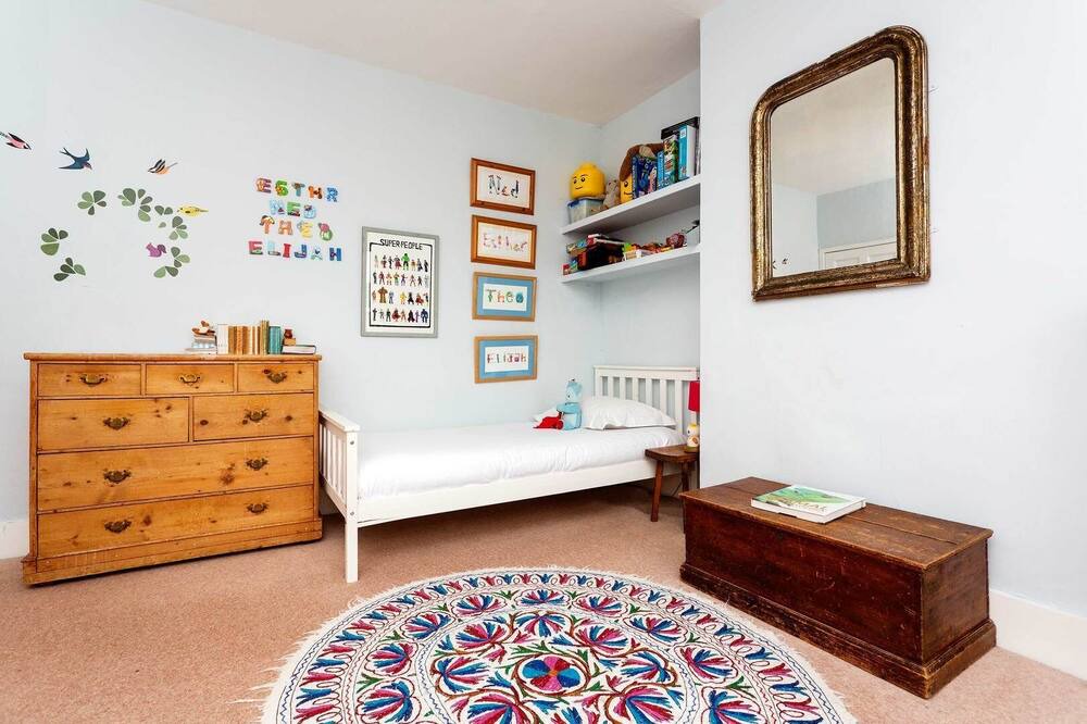 Photo of Others in St. Margarets and North Twickenham