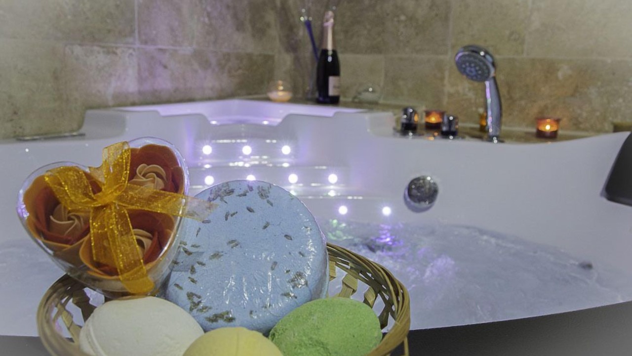 Photo of Others in La Couture Boussey