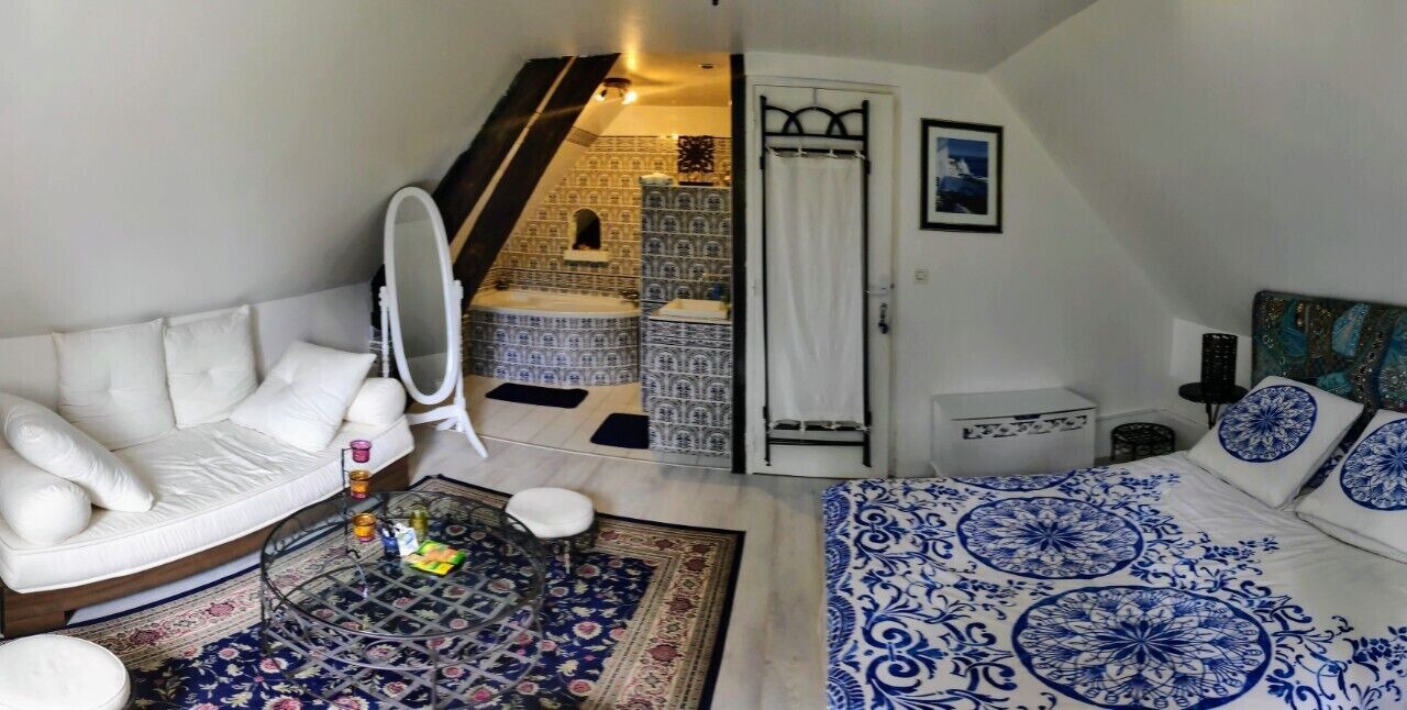 Photo of Bedroom in La Couture Boussey