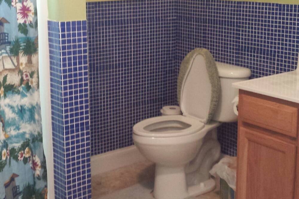 Photo of Bathroom in Key Largo Village