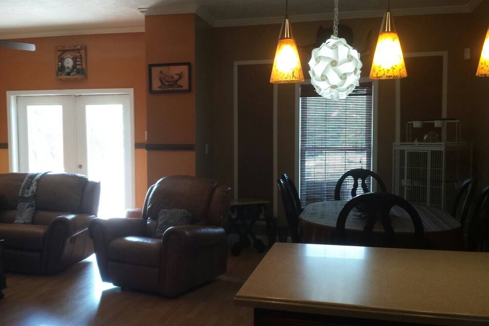 Photo of Livingroom in Key Largo Village
