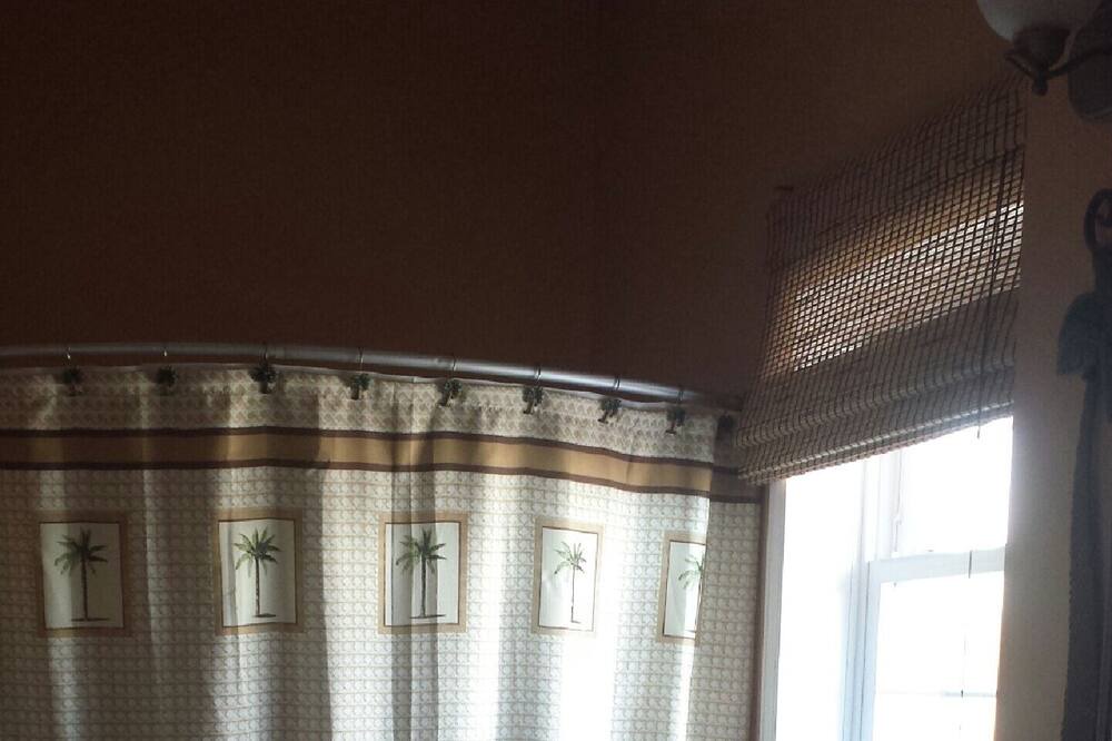 Photo of Bathroom in Key Largo Village