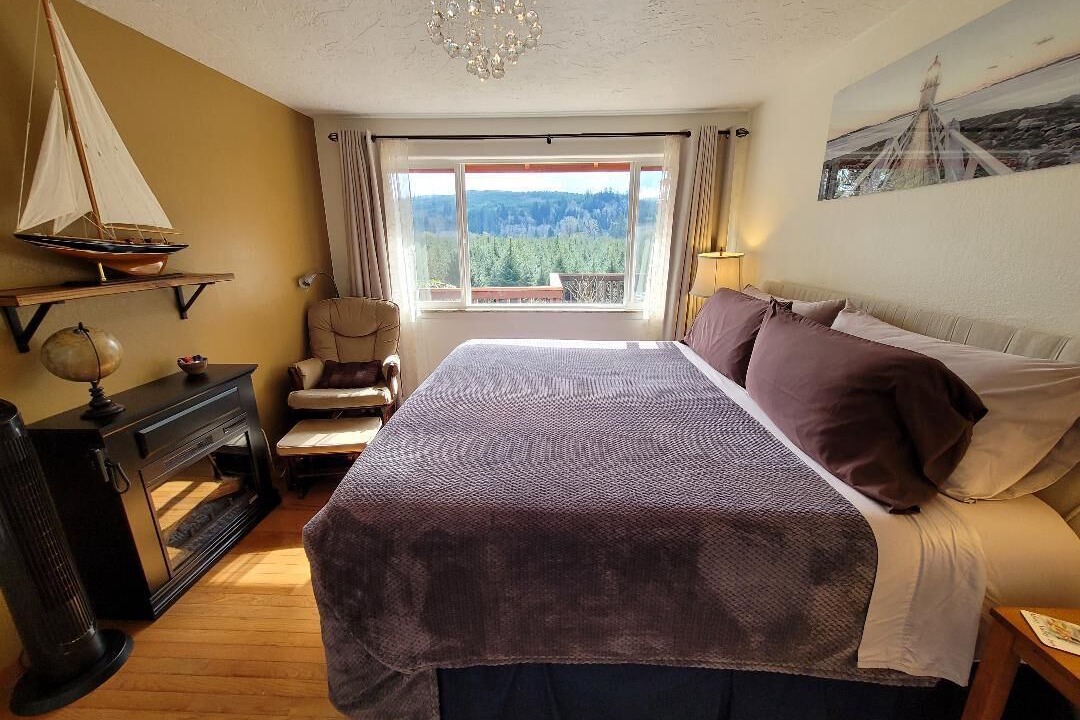 Photo of Others in Forks