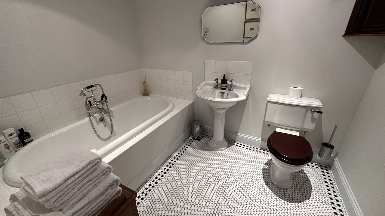Photo of Bathroom in Whichford
