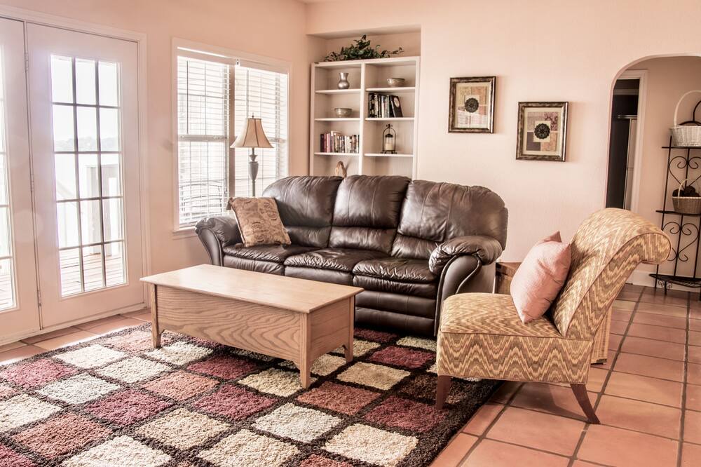 Photo of Livingroom in Malakoff