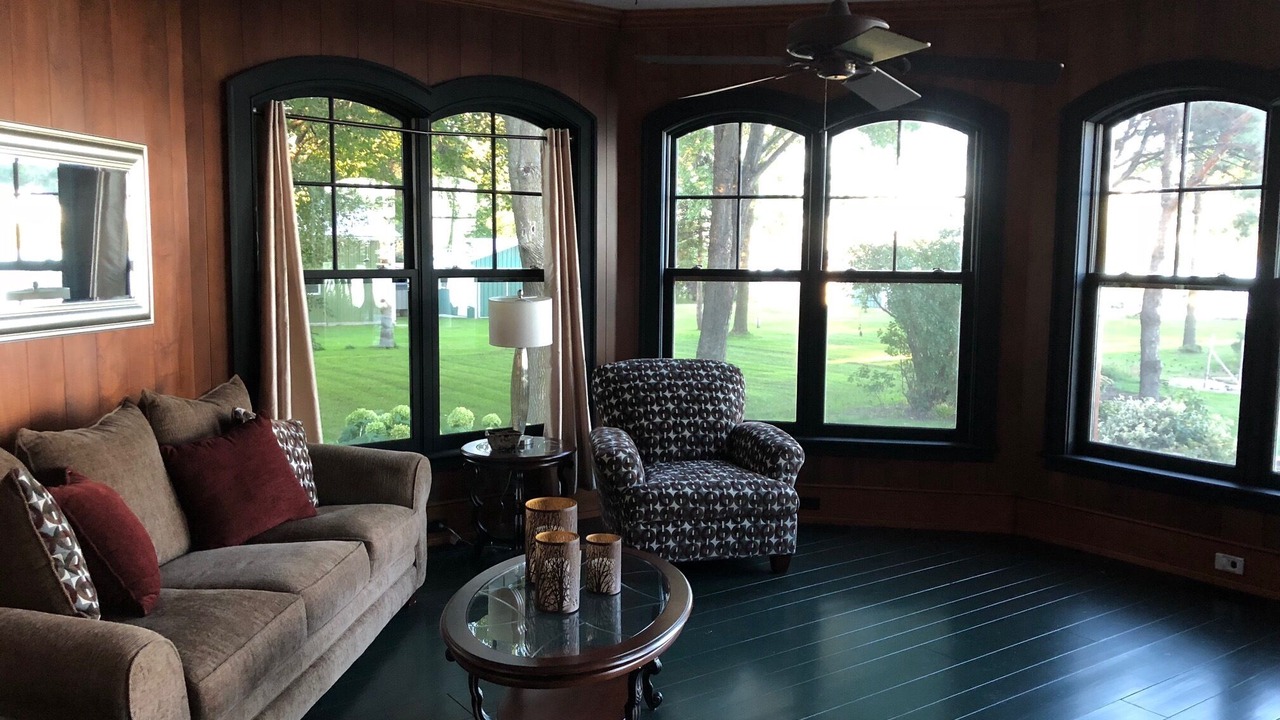 Photo of Livingroom in Suamico