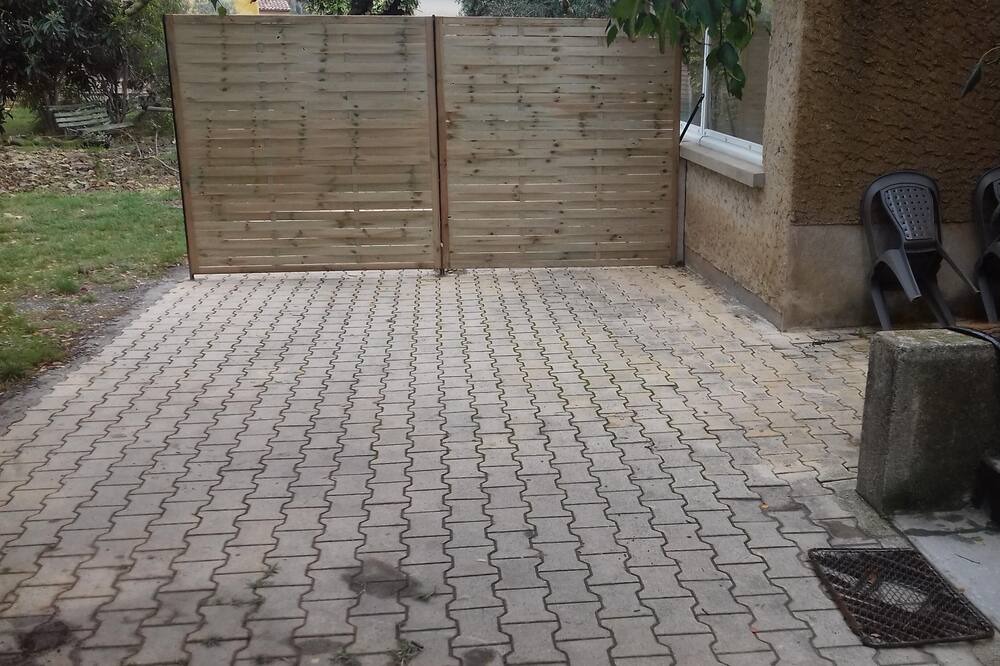 Photo of Outdoor in Les Mees