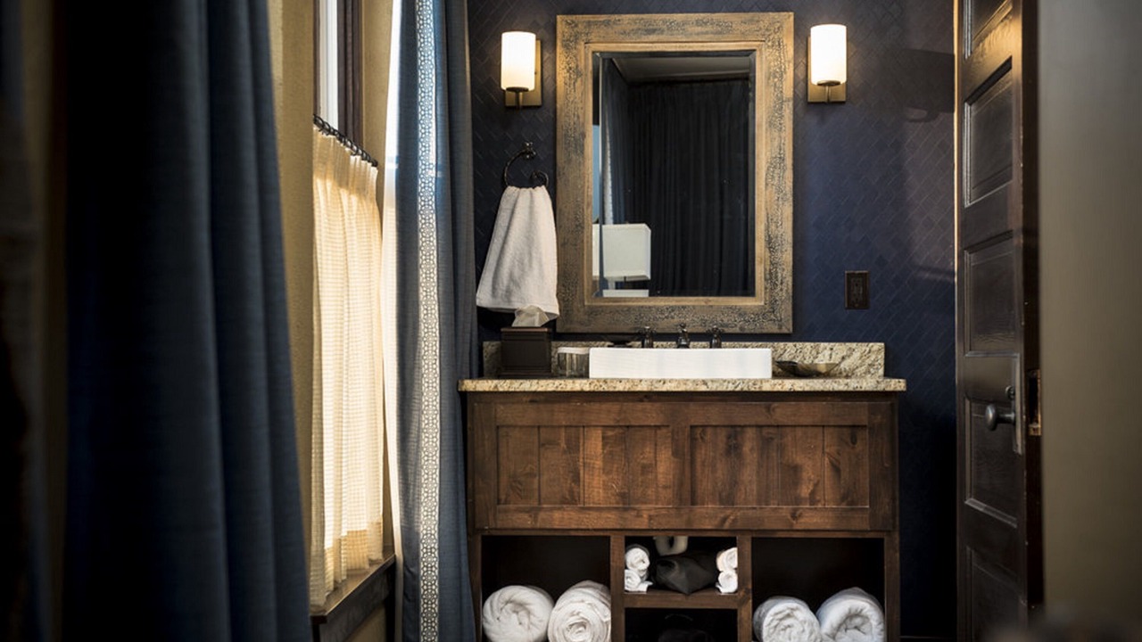 Photo of Bathroom in Pawhuska