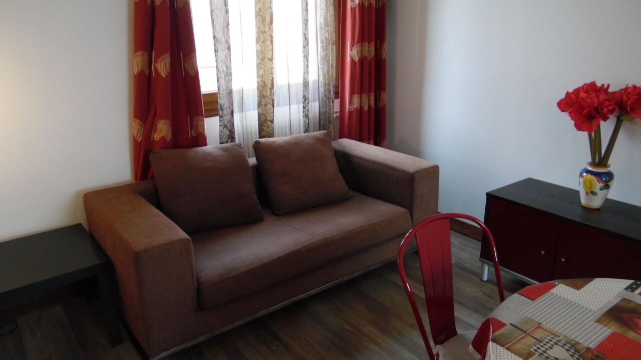 Photo of Others in Aveze