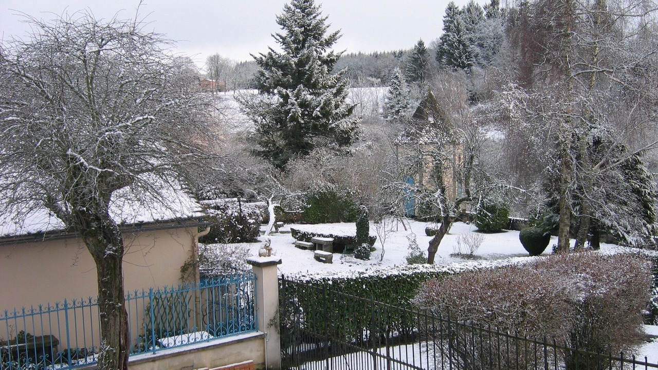 Photo of Outdoor in Aveze