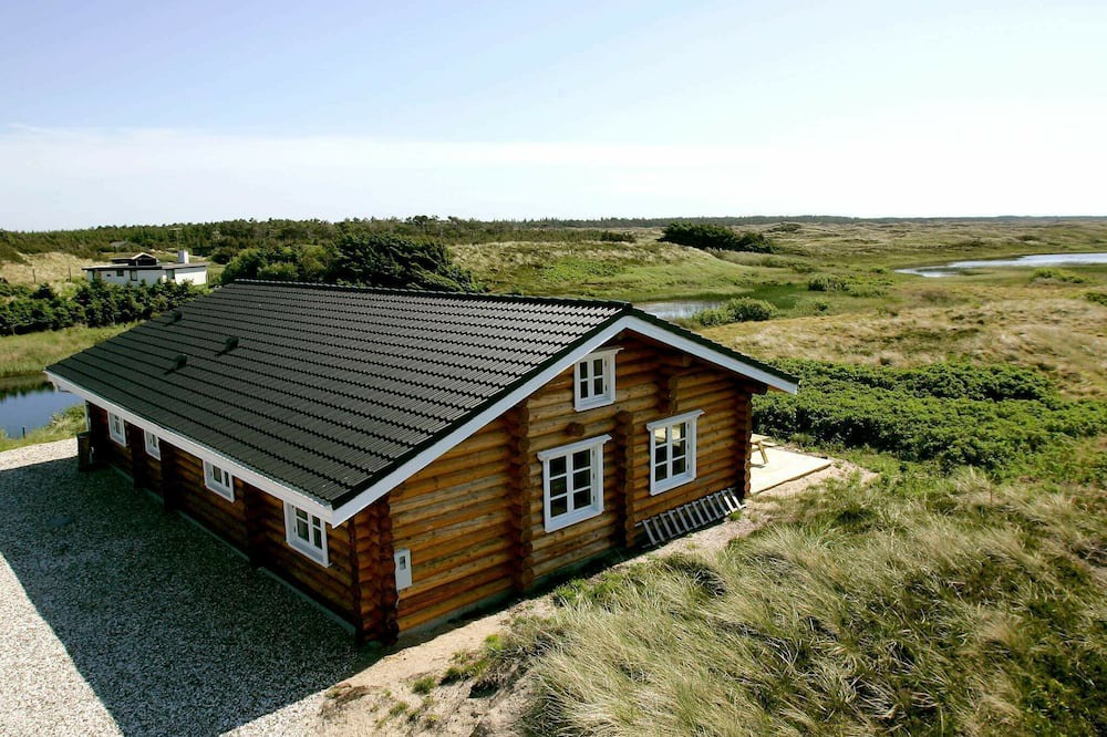 Photo of Others in Lild Strand