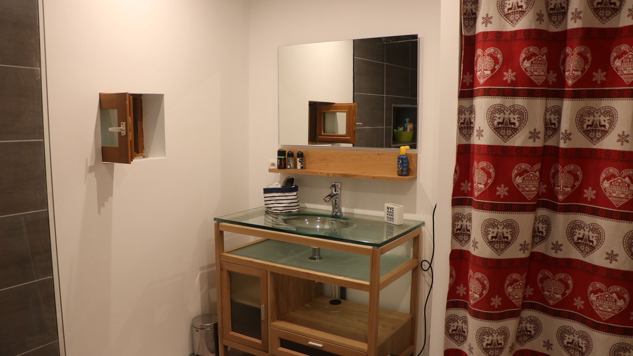 Photo of Bathroom in Chainaz-les-Frasses