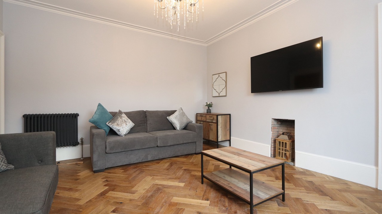 Photo of Bedroom in Dollar