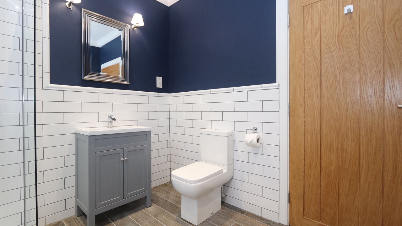 Photo of Bathroom in Dollar