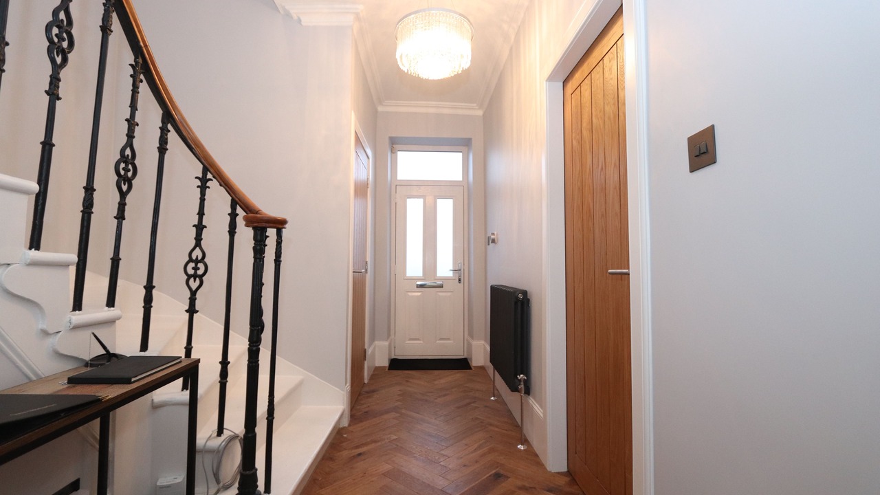 Photo of Others in Dollar