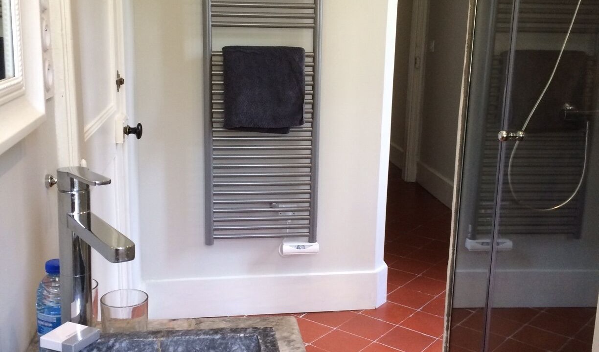 Photo of Bathroom in Les Plans