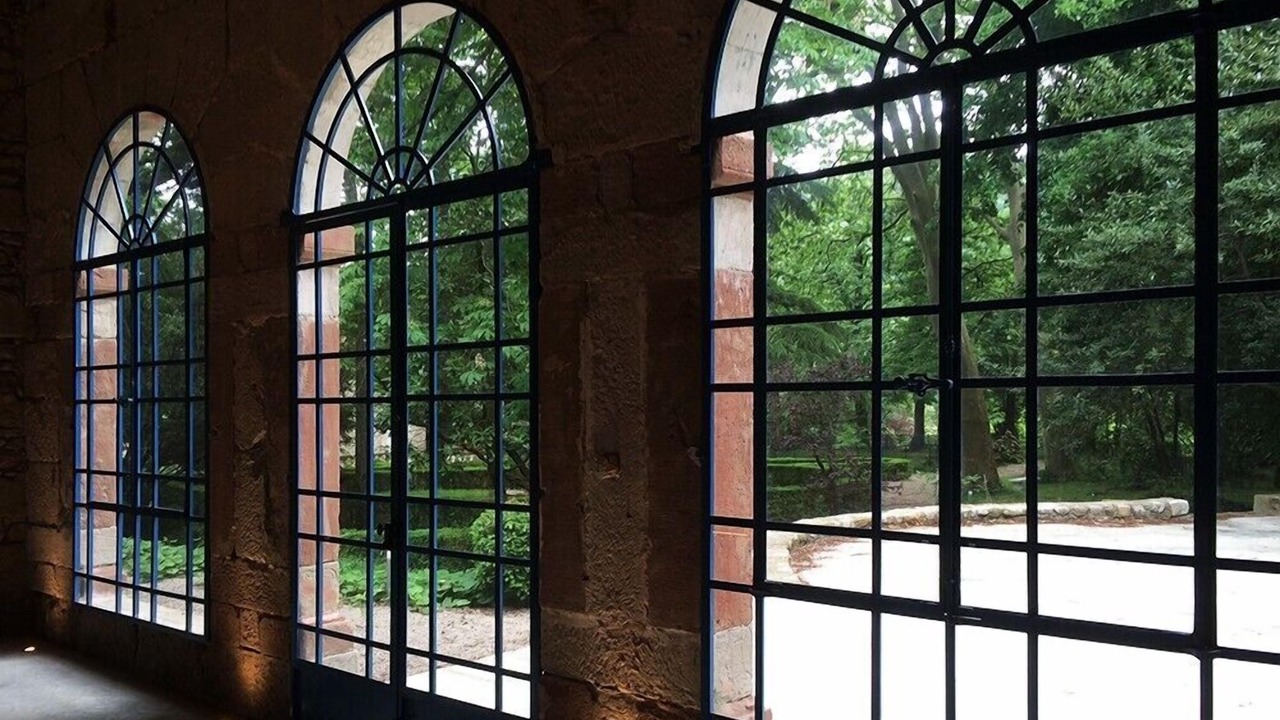 Photo of Others in Les Plans