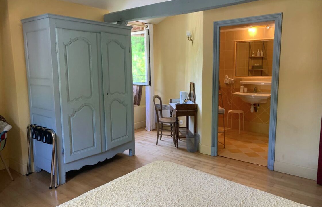 Photo of Bedroom in Tour-de-Faure