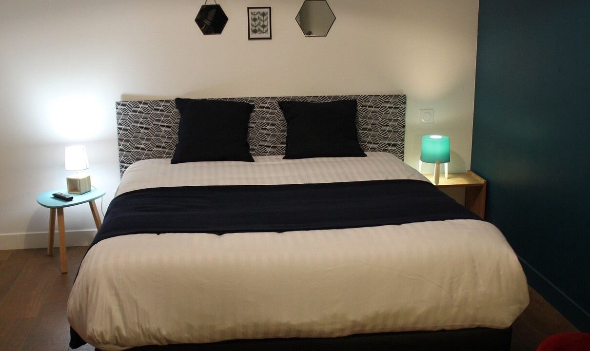 Photo of Bathroom in Saint-Cyr-au-Mont-d'Or