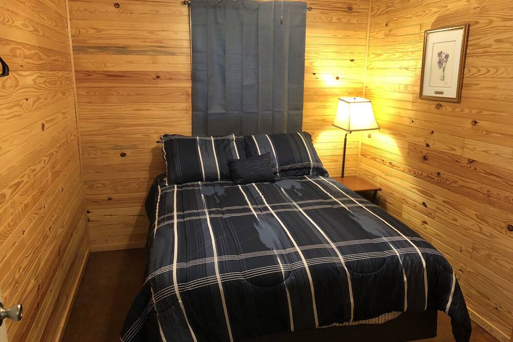 Photo of Bedroom in Zavalla