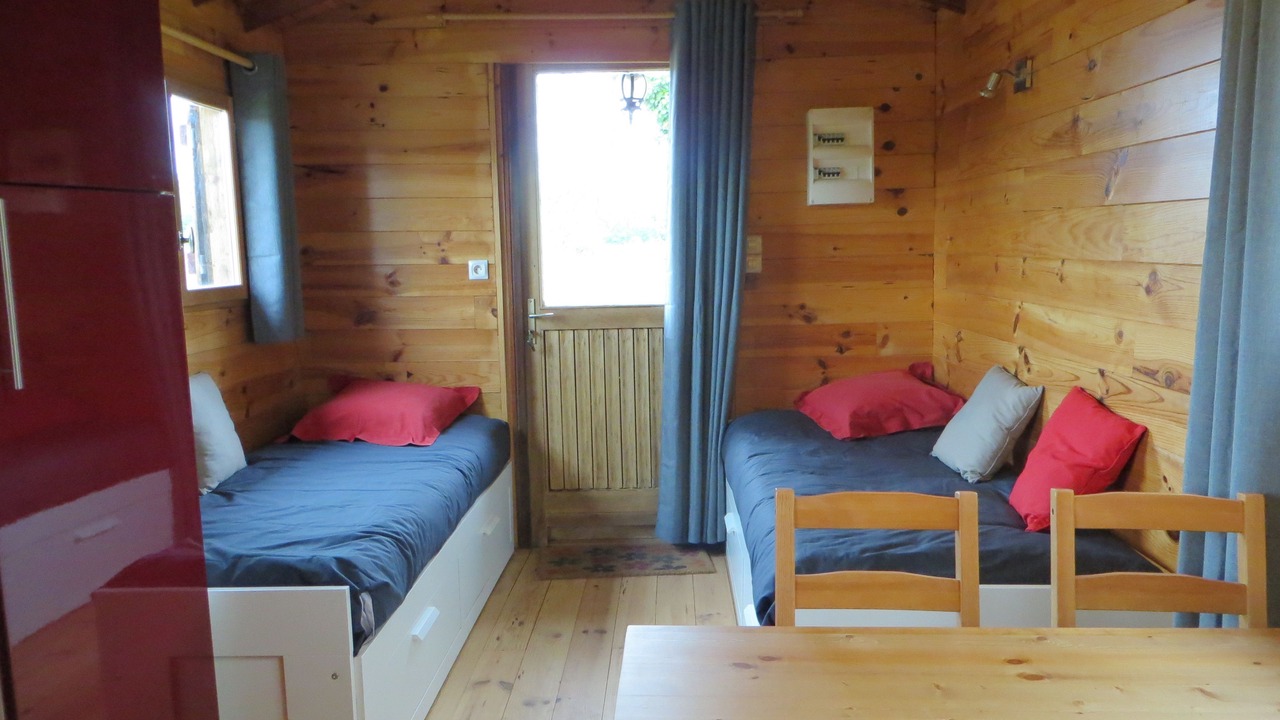 Photo of Others in Avaray