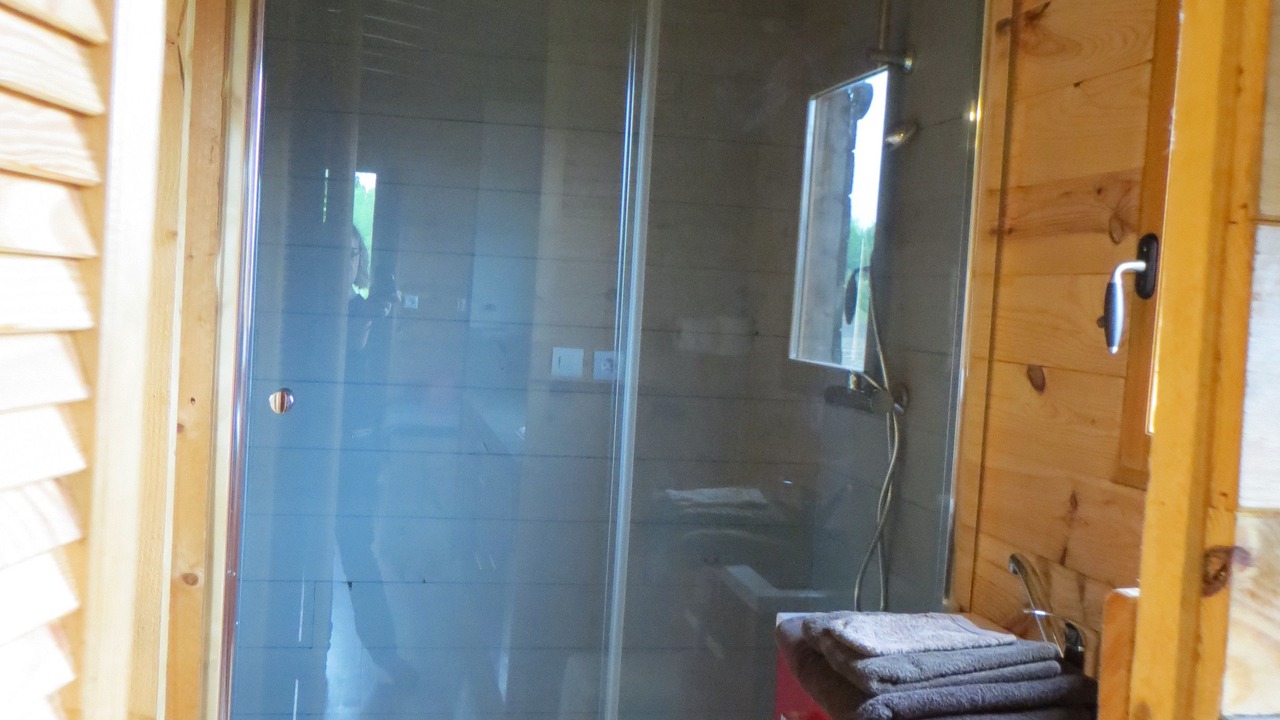 Photo of Bathroom in Avaray