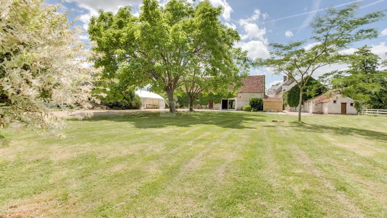 Photo of Outdoor in Avaray