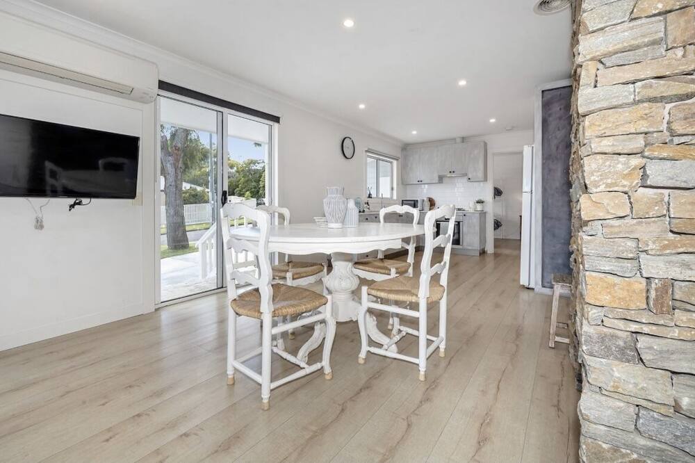 Photo of Others in McCrae