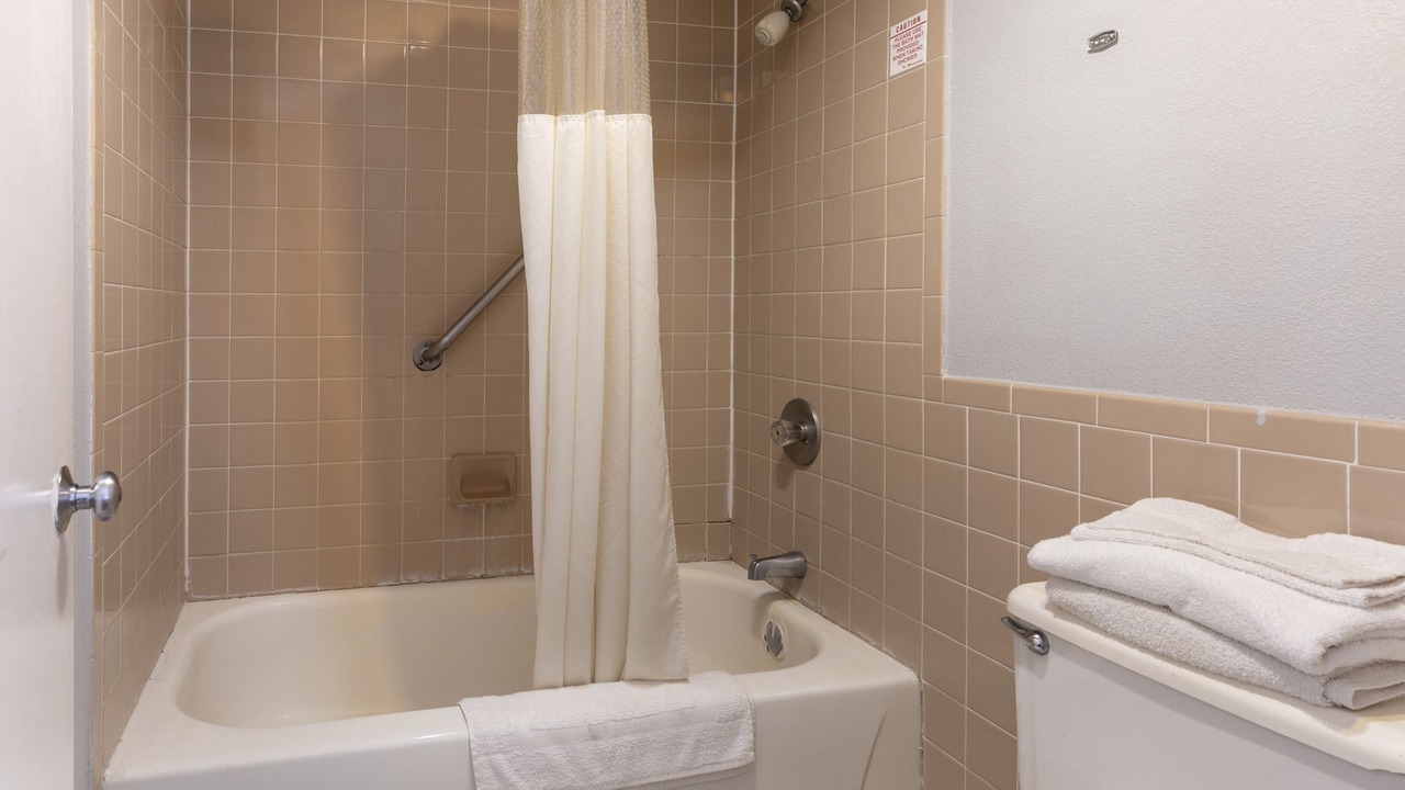 Photo of Bathroom in Jennings