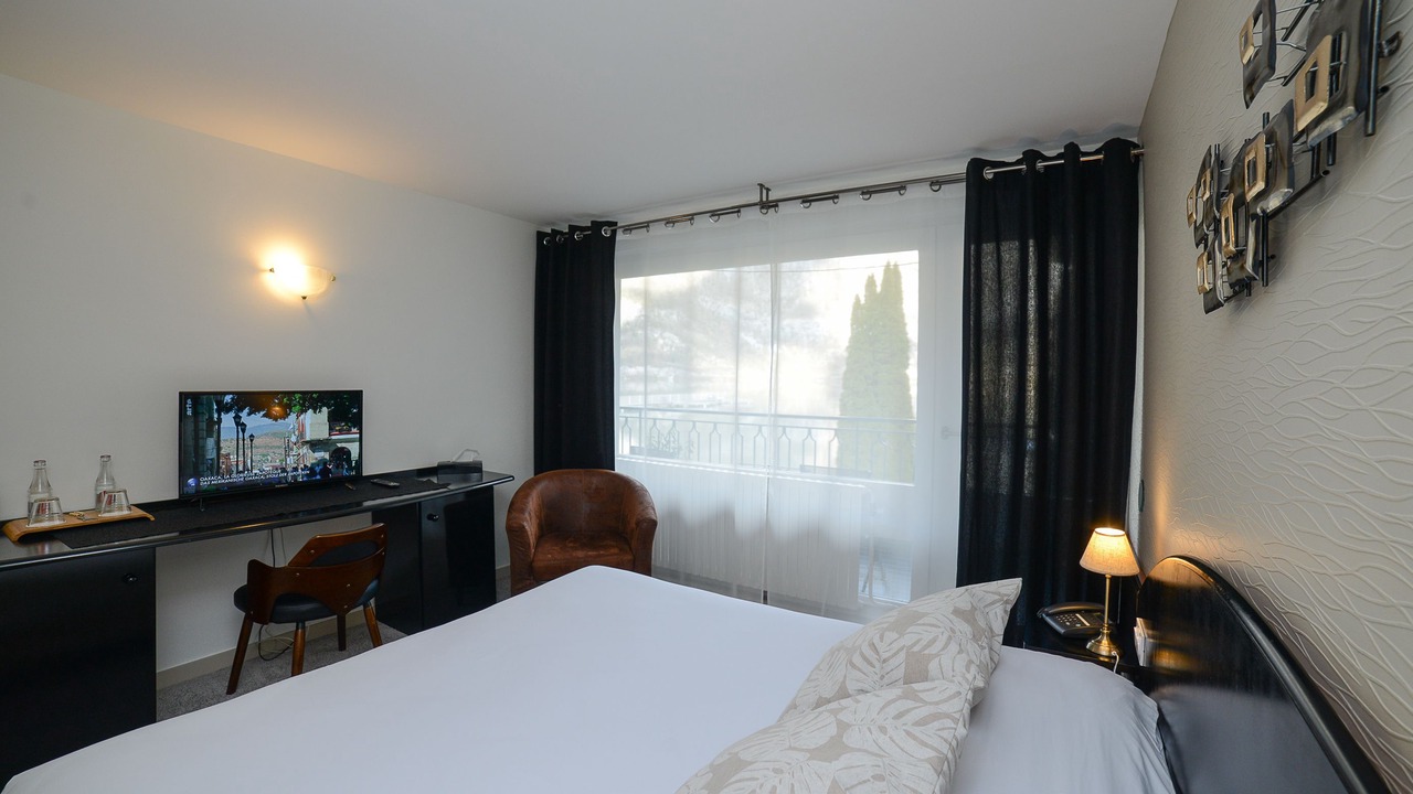 Photo of Bedroom in Novalaise