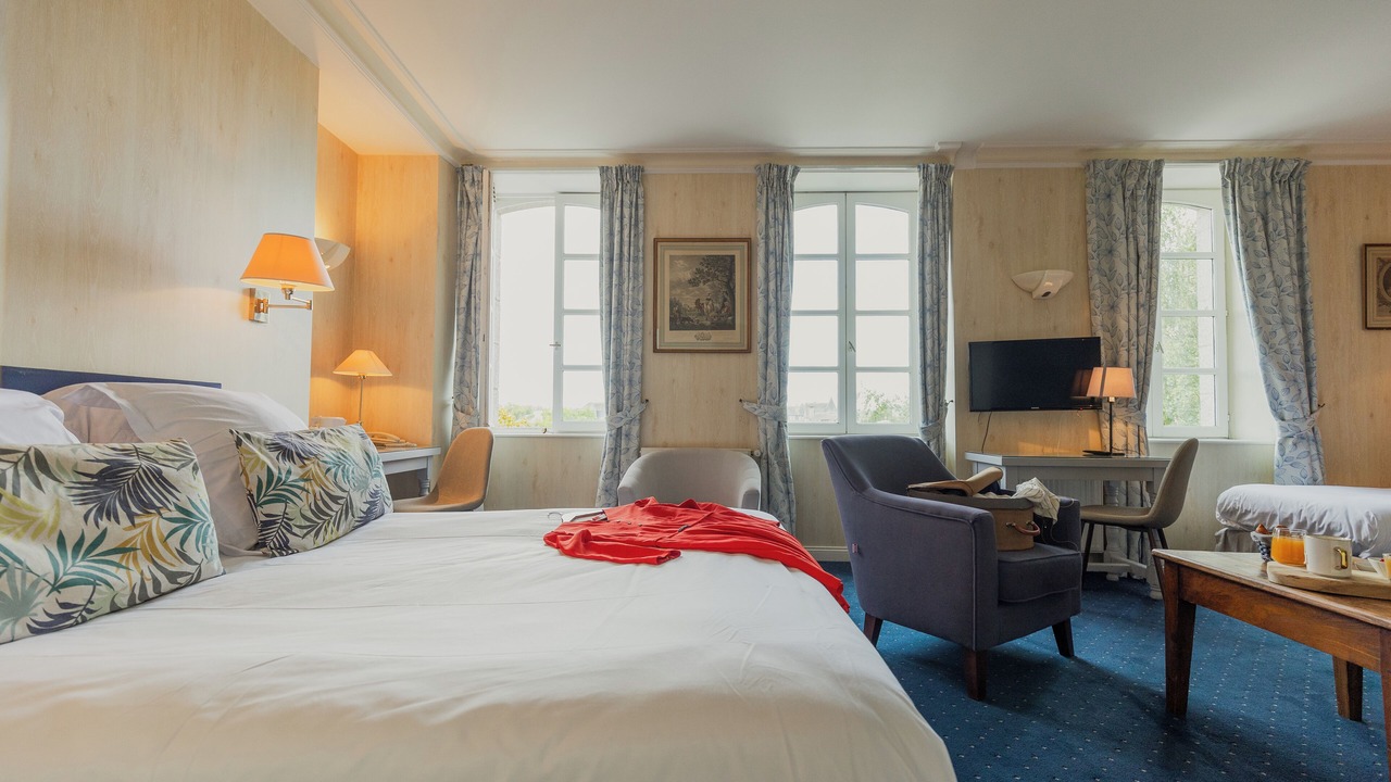 Photo of Others in Dinan