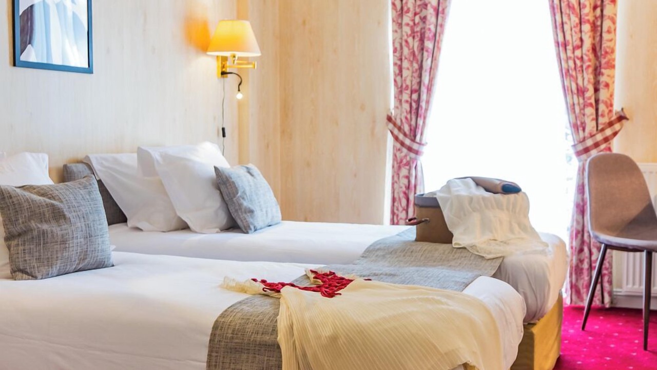 Photo of Bedroom in Dinan