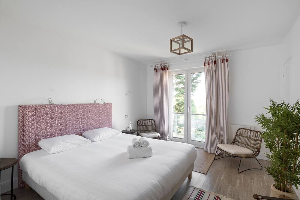 Photo of Bedroom in Le Rosais-La Flourie