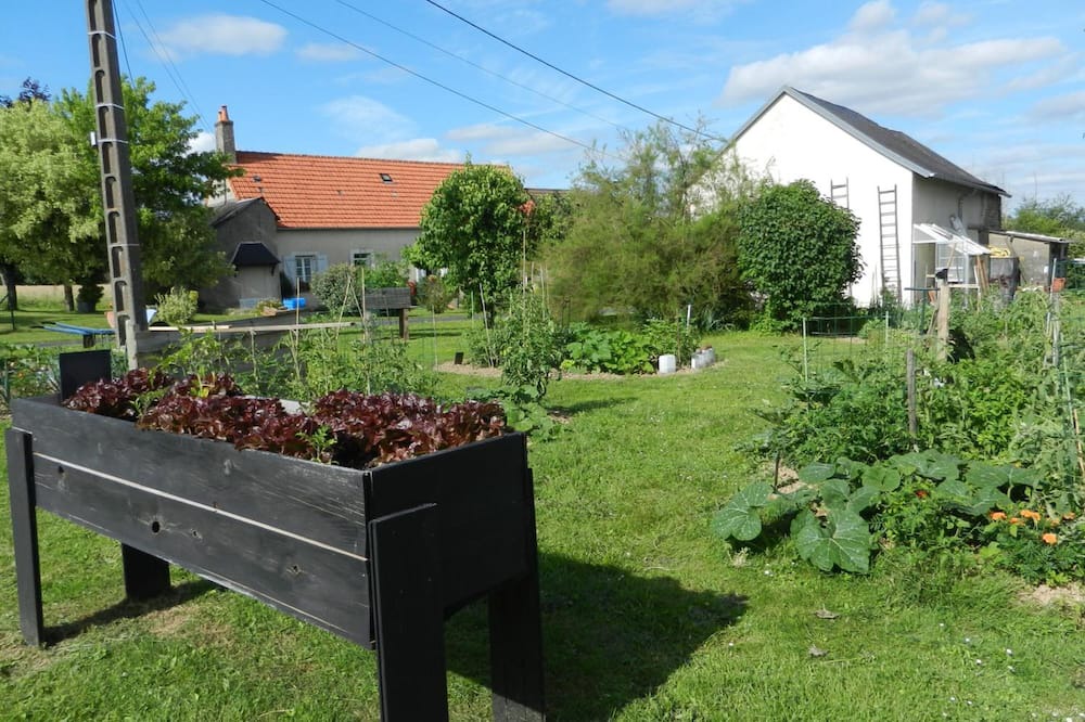 Photo of Outdoor in Chahaignes