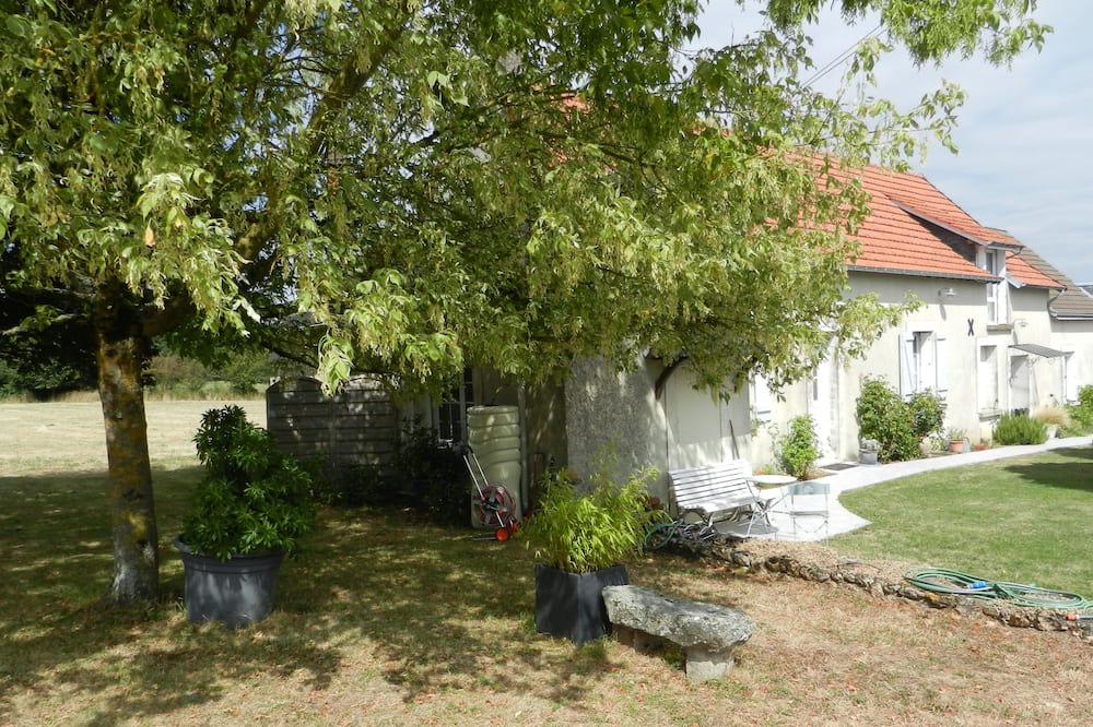 Photo of Outdoor in Chahaignes