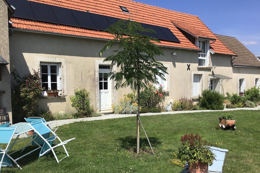 Photo of Outdoor in Chahaignes