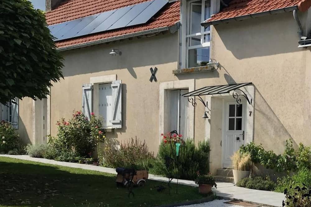 Photo of Outdoor in Chahaignes