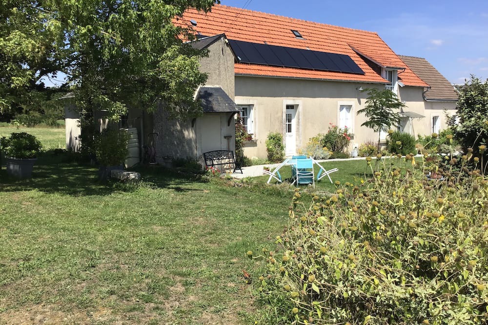 Photo of Outdoor in Chahaignes