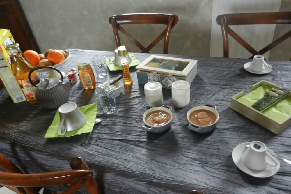 Photo of Others in Chahaignes