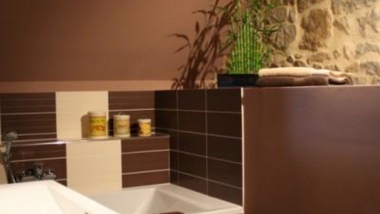 Photo of Bathroom in Crouay