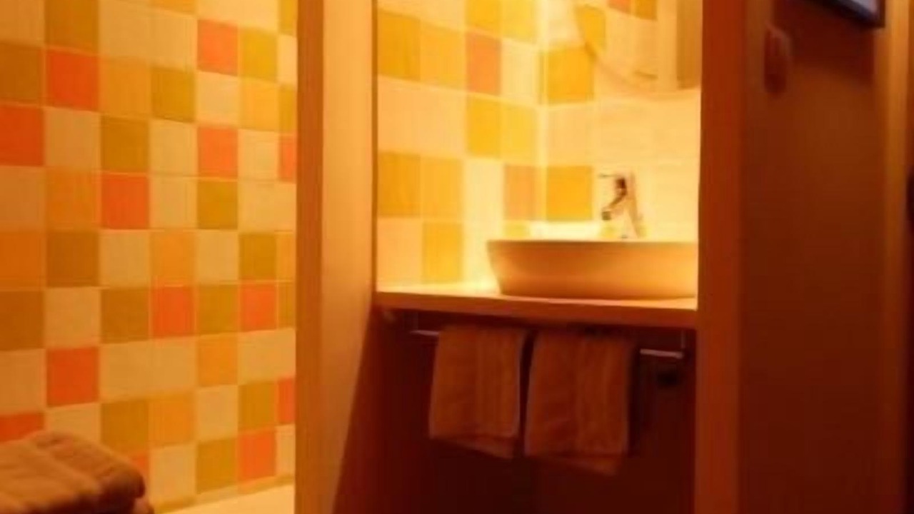 Photo of Others in Crouay